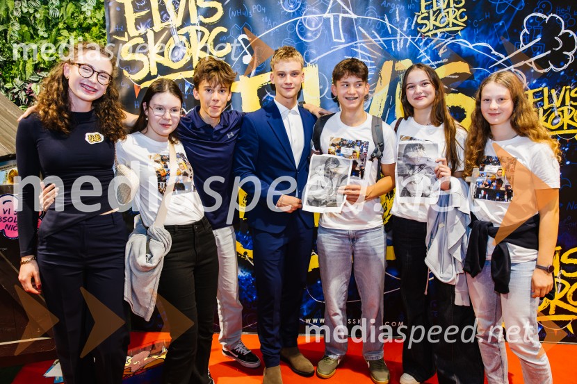  ... ;  ... ;  ... ;  Maks  Peštaj Zevnik, igralec;  ... ;  ... ;  ... Elvis Škorc, zgodba o fantu, ki svet vidi po svoje, premiera