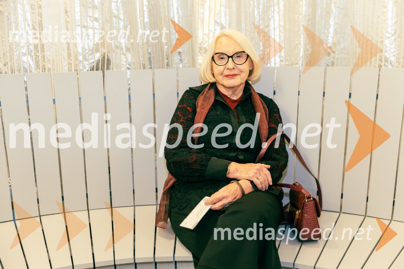 Prva beseda je mama, Vranica - dvojna premiera SNG Drama Ljubljana