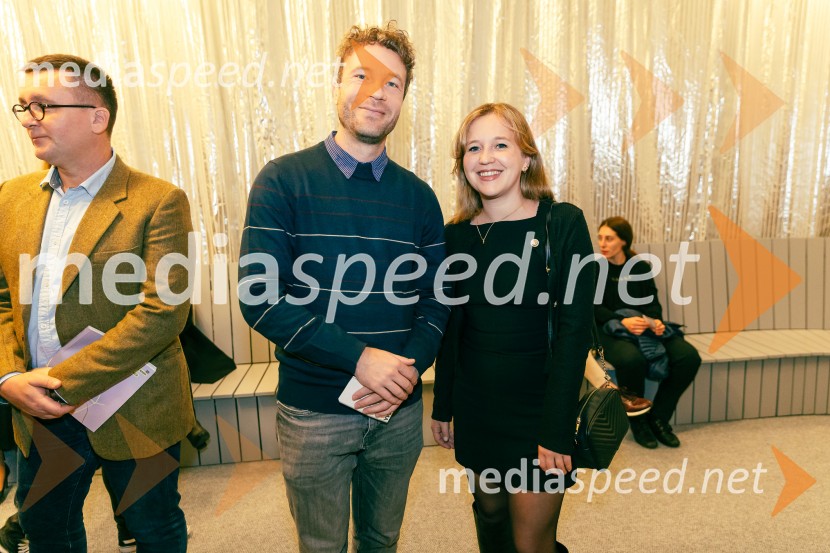  Peter Petkovšek, režiser;  ... Prva beseda je mama, Vranica - dvojna premiera SNG Drama Ljubljana