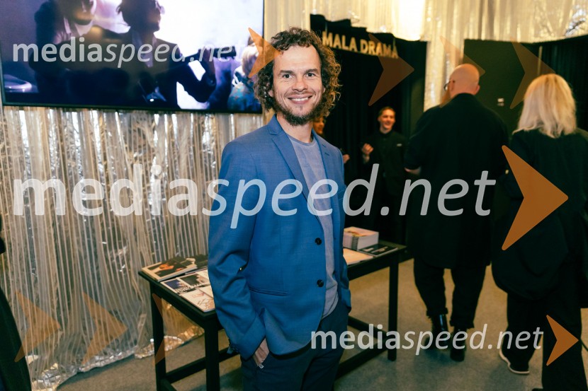 Prva beseda je mama, Vranica - dvojna premiera SNG Drama Ljubljana