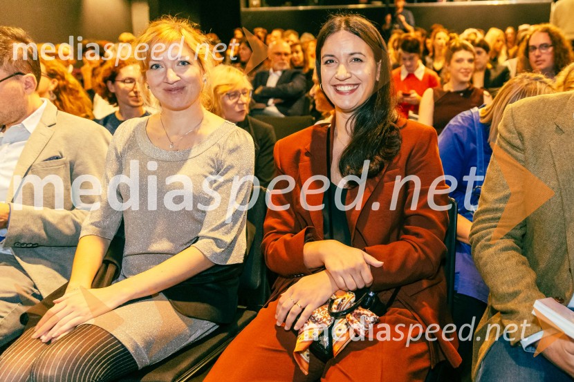  ... ;  ... ;  ... ;  Pia Vatovec, režiserka;  ... ;  ... Prva beseda je mama, Vranica - dvojna premiera SNG Drama Ljubljana