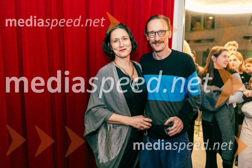  Barbara Zemljič, režiserka;  Marko  Mandić, igralecPrva beseda je mama, Vranica - dvojna premiera SNG Drama Ljubljana