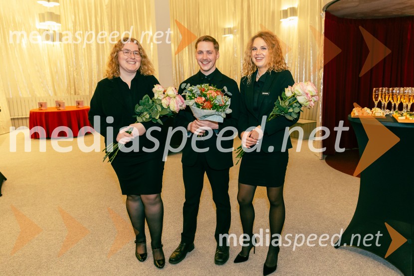 Prva beseda je mama, Vranica - dvojna premiera SNG Drama Ljubljana