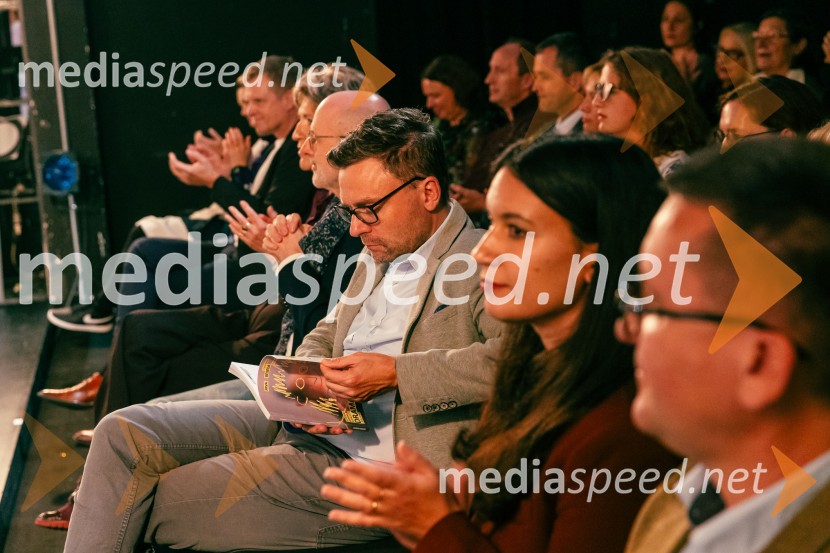 Prva beseda je mama, Vranica - dvojna premiera SNG Drama Ljubljana