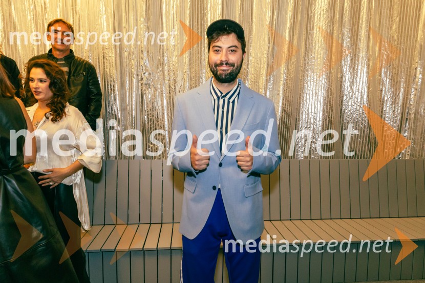  Benjamin Krnetić, igralecPrva beseda je mama, Vranica - dvojna premiera SNG Drama Ljubljana