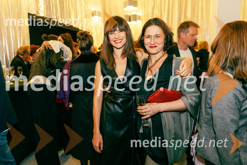  Tina Vrbnjak, igralka;  Barbara Zemljič, režiserkaPrva beseda je mama, Vranica - dvojna premiera SNG Drama Ljubljana