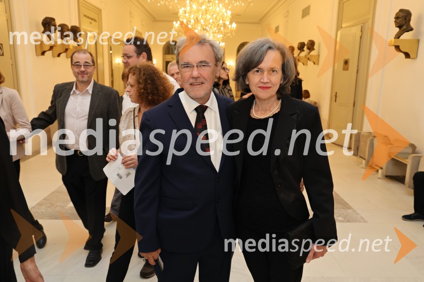 mag. Zdravko Luketič, mestni svetnik MOM, Nova Slovenija – Krščanski demokrati;  Nilda LuketičMuzikal Evita, premiera na odru SNG Maribor