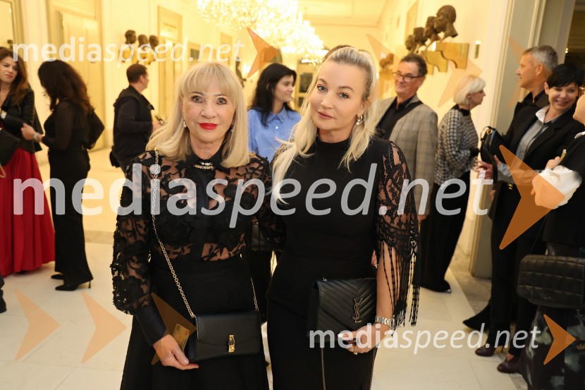  ... ;  Nika  Čukur,  ShowRoom eventsMuzikal Evita, premiera na odru SNG Maribor