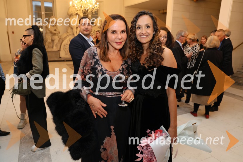  Svetlana  Dramlić, režiserka;  Vesna Kristančič, Movia WinesMuzikal Evita, premiera na odru SNG Maribor