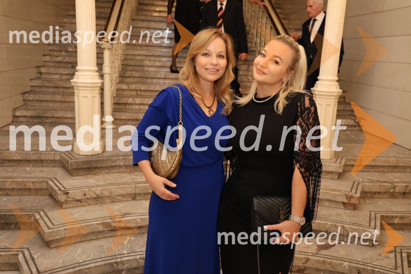  Nika  Čukur,  ShowRoom events;  Polona Kisovec, direktorica, 121MarketingMuzikal Evita, premiera na odru SNG Maribor