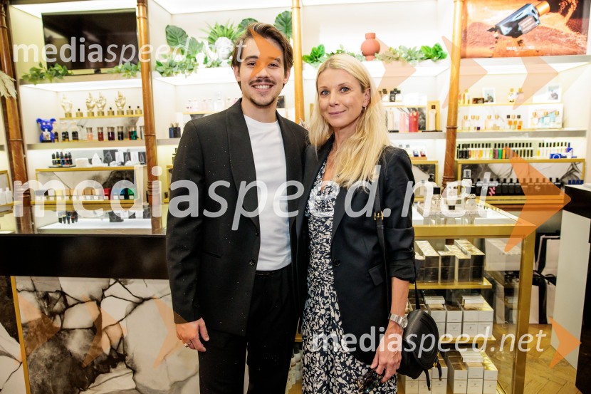  Bojan Cvjetićanin, Joker Out;  Tjaša  Železnik, igralkaGoldfield & Banks v Ikoni: predstavitev nove dišave Tales of Amber