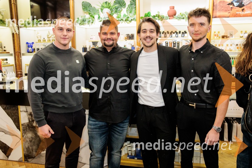  ... ;  ... ;  Bojan Cvjetićanin, Joker Out;  ... Goldfield & Banks v Ikoni: predstavitev nove dišave Tales of Amber