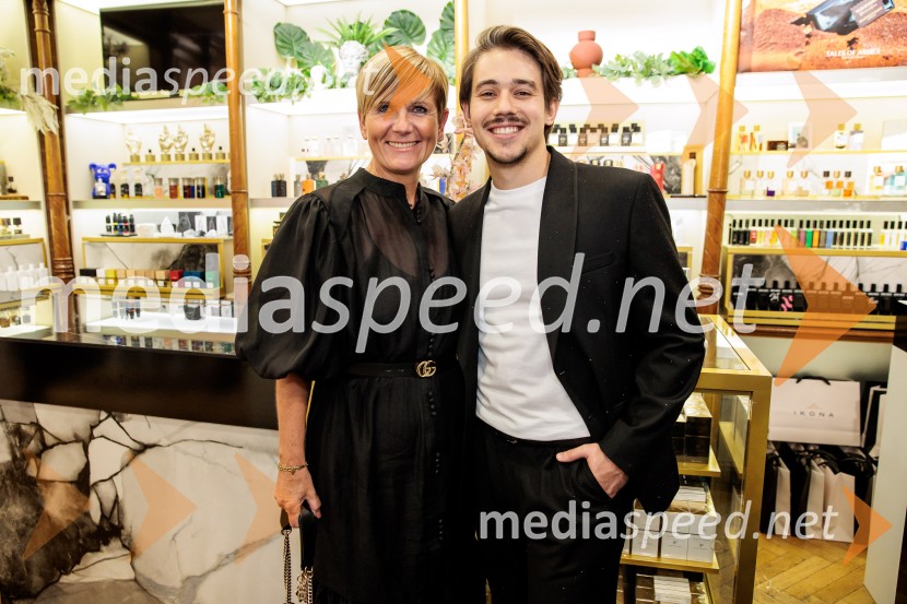  ... ;  Bojan Cvjetićanin, Joker OutGoldfield & Banks v Ikoni: predstavitev nove dišave Tales of Amber