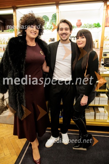  ... ;  Bojan Cvjetićanin, Joker Out;  ... Goldfield & Banks v Ikoni: predstavitev nove dišave Tales of Amber