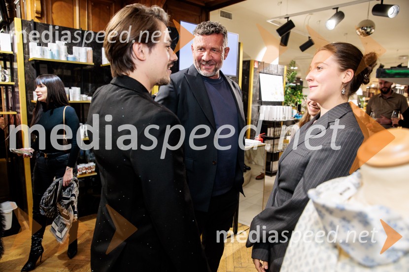  Bojan Cvjetićanin, Joker Out;  ... ;  ... Goldfield & Banks v Ikoni: predstavitev nove dišave Tales of Amber