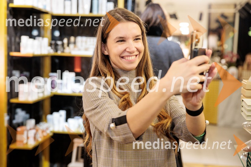 Goldfield & Banks v Ikoni: predstavitev nove dišave Tales of Amber