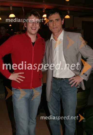 Peter Januš, pevec in Stojan AuerPeta noč, snemanje oddaje televizije Net TV Mariborr