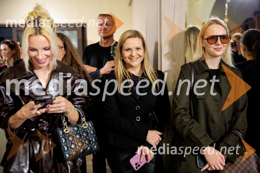  ... ;  Jasna Vale, Instagram ikona;  Alma Rahne, novinarka;  ... Goldfield & Banks v Ikoni: predstavitev nove dišave Tales of Amber