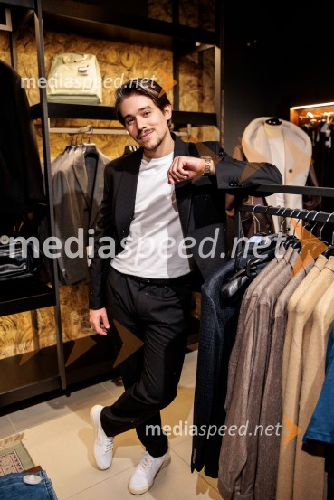  Bojan Cvjetićanin, Joker OutGoldfield & Banks v Ikoni: predstavitev nove dišave Tales of Amber