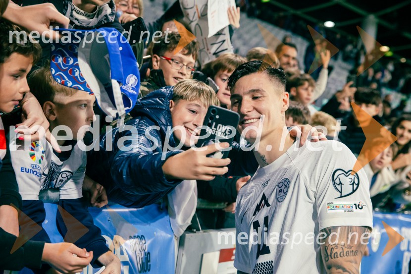 Slovenija – Švica, kvalifikacijska tekma v Stožicah