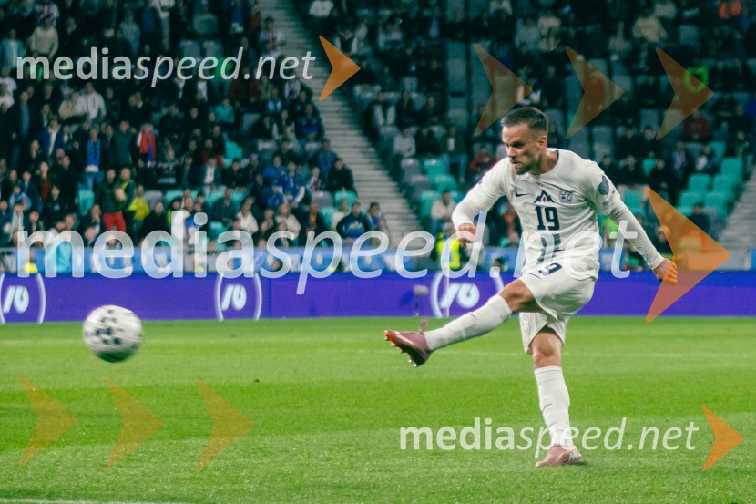 Slovenija – Švica, kvalifikacijska tekma v Stožicah