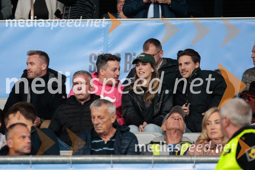 Slovenija – Švica, kvalifikacijska tekma v Stožicah