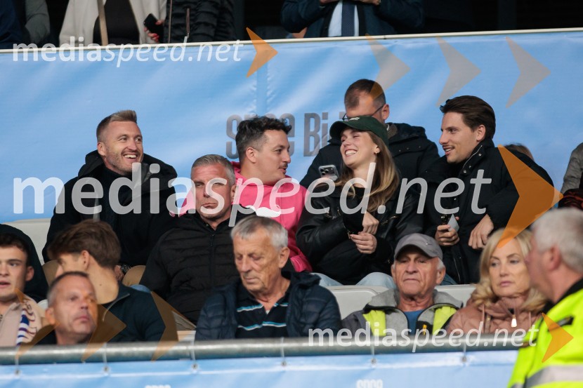 Slovenija – Švica, kvalifikacijska tekma v Stožicah