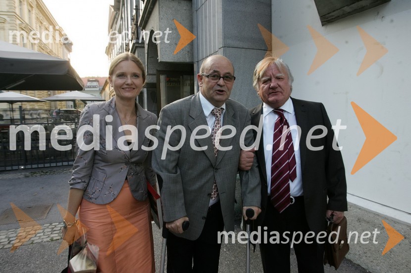 ..., Vlado Novak, igralec in Tone Partljič, pisatelj90 let Slovenskega narodnega gledališča Maribor