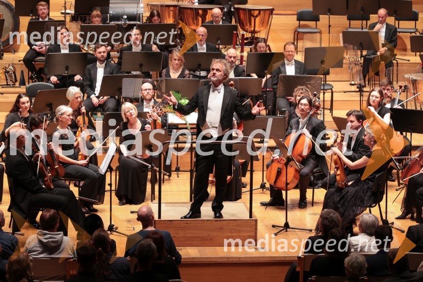 Kraljevi škotski orkester s simfonijo emocij, v Cankarjevem domu