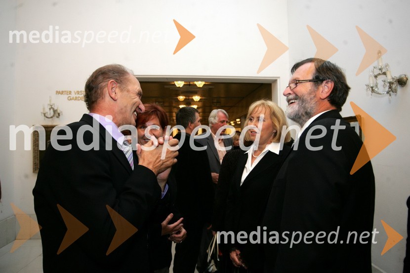 Vasja Remic, Remax in njegova soproga Radojka Remic, zdravnica, prof. dr. Ivan Rozman, rektor Univerze v Mariboru in njegova soproga dr. Janja Črčinovič Rozman90 let Slovenskega narodnega gledališča Maribor