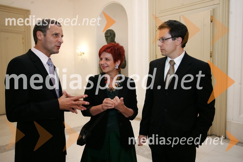 Danilo Rošker, direktor SNG Maribor, Majda Širca, ministrica za kulturo in Janko Kastelic, umetniški vodja Opere in baleta SNG Maribor90 let Slovenskega narodnega gledališča Maribor