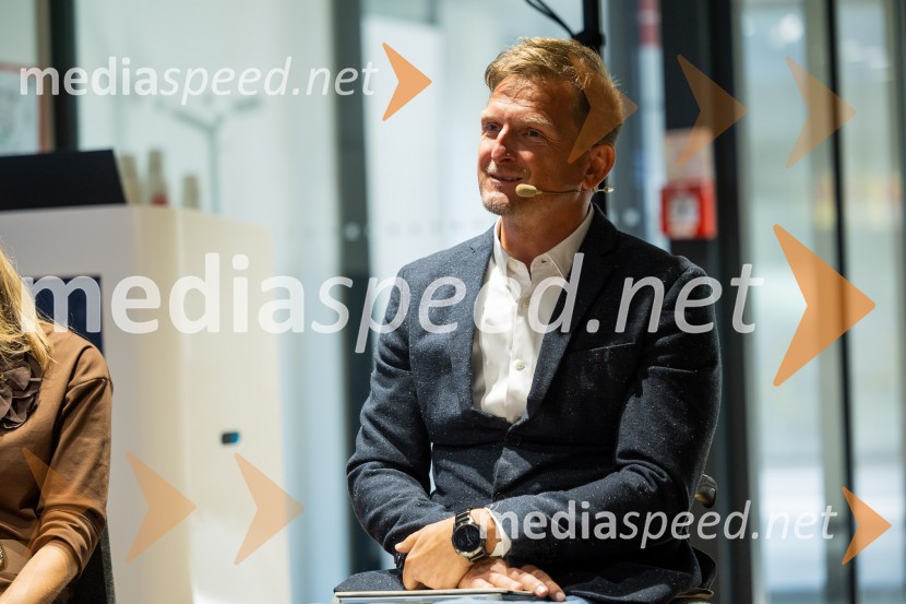 Dajmo se videt, novinarska konferenca