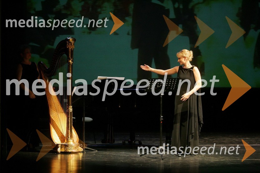 Natalija Ristić, harfistka in Sabina Cvilak, operna pevka90 let Slovenskega narodnega gledališča Maribor