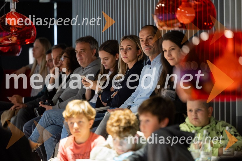 Dajmo se videt, novinarska konferenca