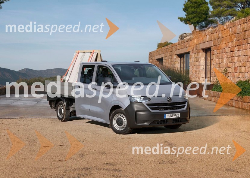 Nova generacija Volkswagen Transporterja: večja, močnejša, pametnejša