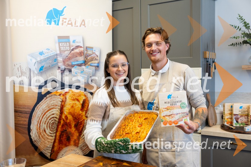  Klara Kralj, influencerka;  Žan KraljLesaffre predstavil nove inovativne mešanice za kruh