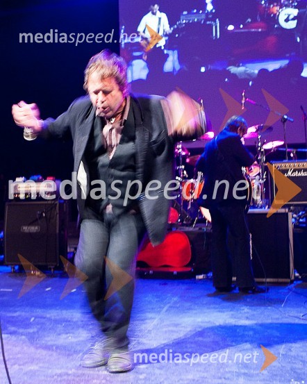 Peter Lovšin, pevecPeter Lovšin z gosti, koncert