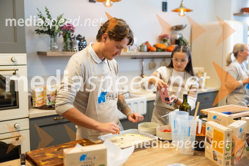  ... ;  Klara Kralj, influencerkaLesaffre predstavil nove inovativne mešanice za kruh