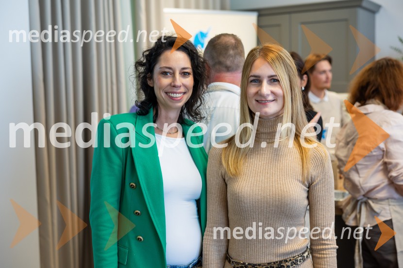  Petra Kregar, starejša svetovalka za komuniciranje, IPPR;  Nina Bečaj, IPPRLesaffre predstavil nove inovativne mešanice za kruh