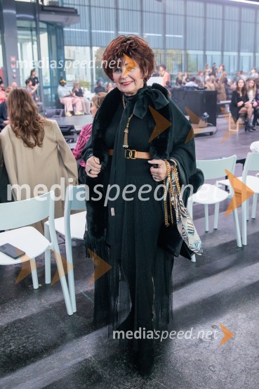  Zdenka  Kahne, lastnica Kozmetične hiše KahneFashion Week 2025 odprl svoja vrata z navdihujočim prvim dnem modnih revij