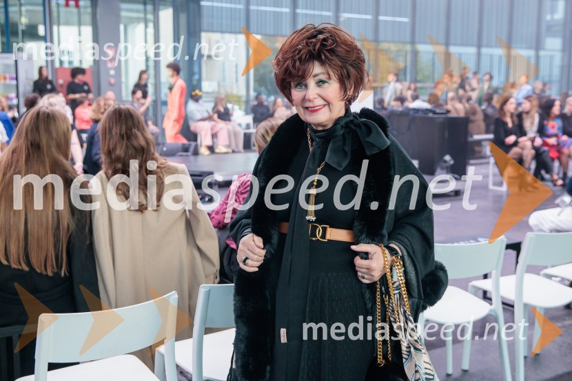  Zdenka  Kahne, lastnica Kozmetične hiše KahneFashion Week 2025 odprl svoja vrata z navdihujočim prvim dnem modnih revij