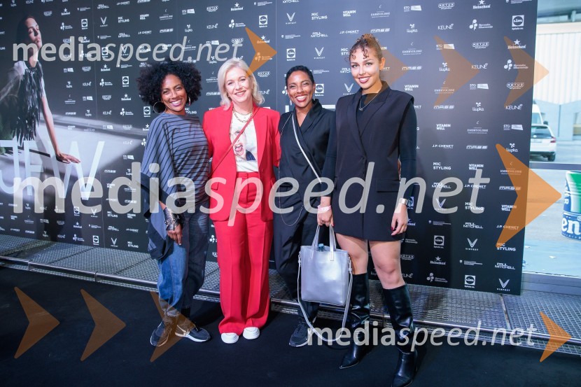  Irena Yebuah Tiran, operna pevka;  ... ;  Leticia  Yebuah Slapnik, arhitektka in glasbenica;  Nika ĐođFashion Week 2025 odprl svoja vrata z navdihujočim prvim dnem modnih revij