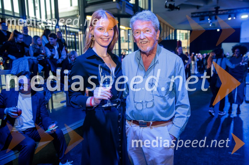  Klara Eva Kukovičič;  Stane Jerko, fotografFashion Week 2025 odprl svoja vrata z navdihujočim prvim dnem modnih revij