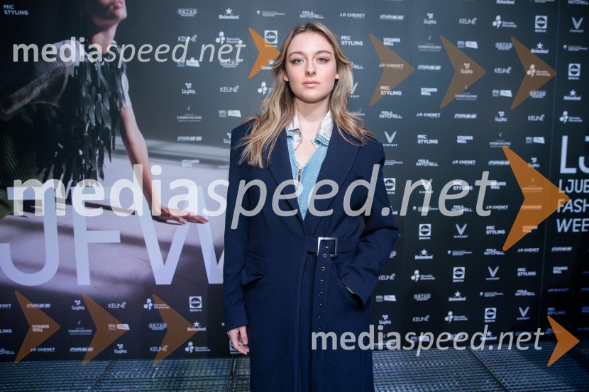 Fashion Week 2025 odprl svoja vrata z navdihujočim prvim dnem modnih revij