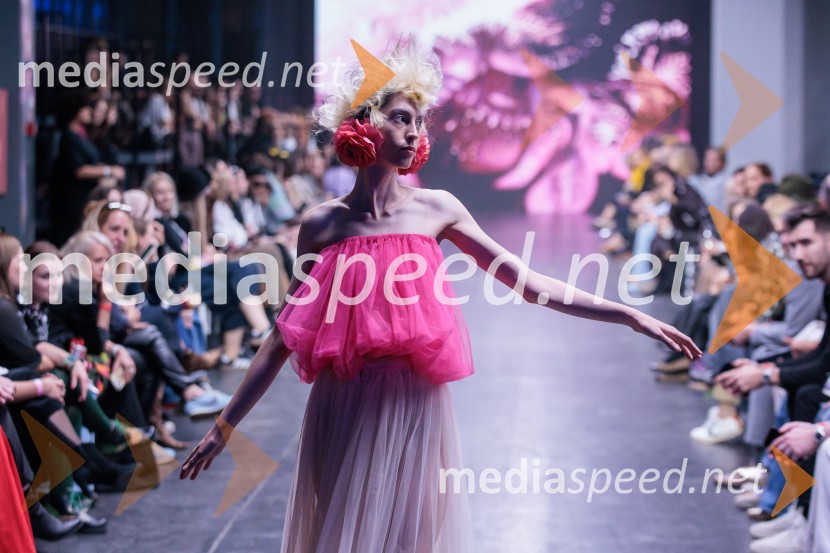 Fashion Week 2025 odprl svoja vrata z navdihujočim prvim dnem modnih revij