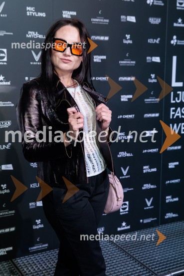 Fashion Week 2025 odprl svoja vrata z navdihujočim prvim dnem modnih revij