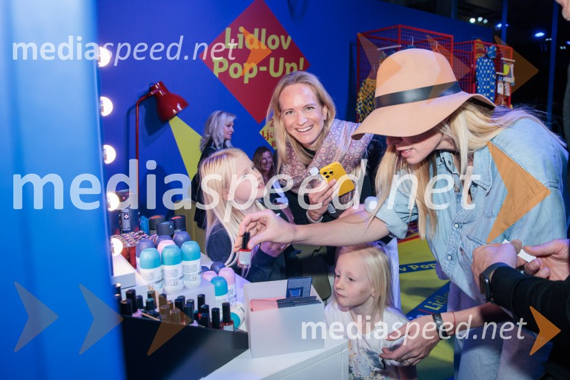 Fashion Week 2025 odprl svoja vrata z navdihujočim prvim dnem modnih revij