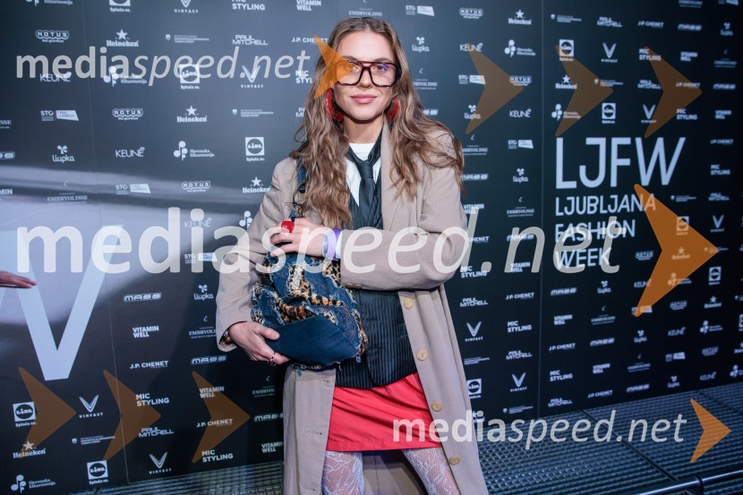  Lili Čadež, digitalna  kreatorkaFashion Week 2025 odprl svoja vrata z navdihujočim prvim dnem modnih revij