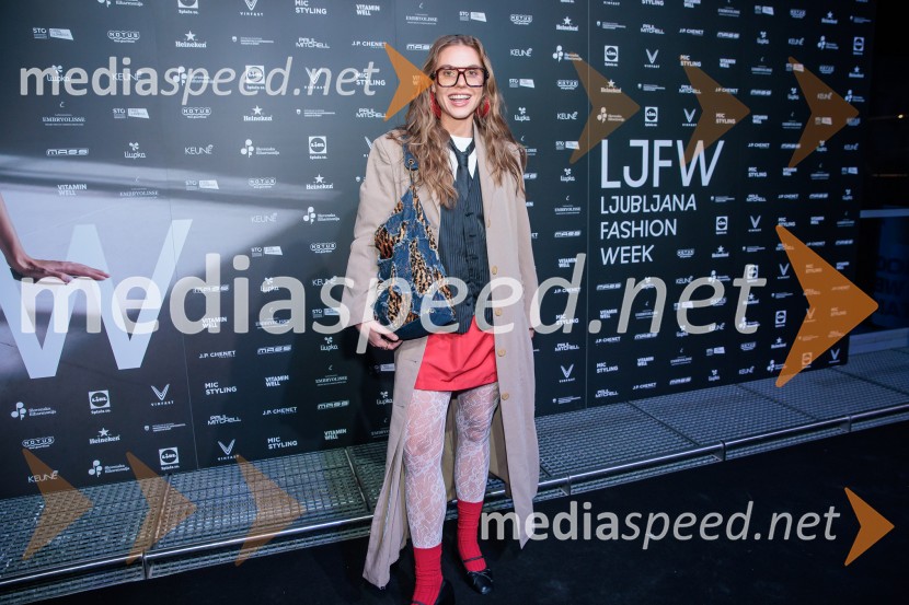  Lili Čadež, digitalna  kreatorkaFashion Week 2025 odprl svoja vrata z navdihujočim prvim dnem modnih revij