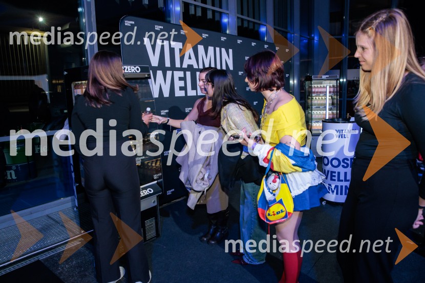 Fashion Week 2025 odprl svoja vrata z navdihujočim prvim dnem modnih revij